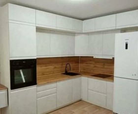 Модульная кухня Бруклин 2.4 x 2 м (Бетон белый) в Иркутске - irkutsk.katalogmebeli.com | фото 15